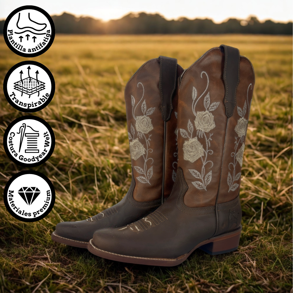 
                      
                        Bota rodeo para Dama Estilo 0032 Color café Suela de cuero Diamond Bull
                      
                    