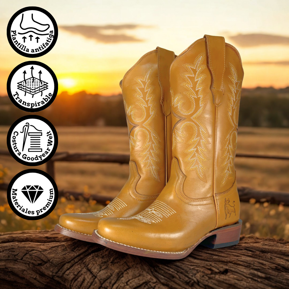 
                      
                        Bota rodeo para Dama Estilo 0079 Color miel Suela de cuero Diamond Bull
                      
                    