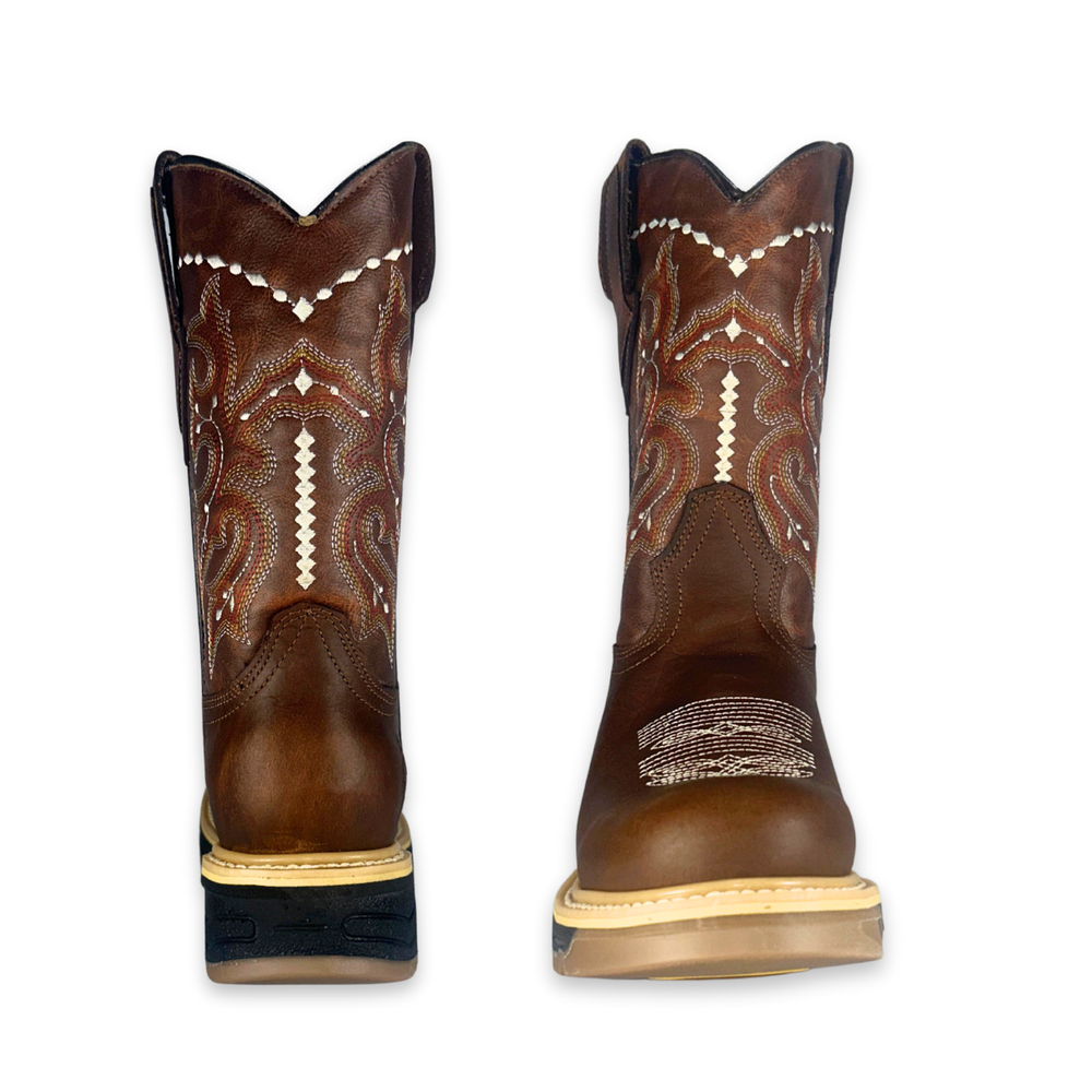 
                      
                        Bota rodeo de trabajo Estilo 6010 Color Cobre Suela Doble densidad Diamond Bull
                      
                    